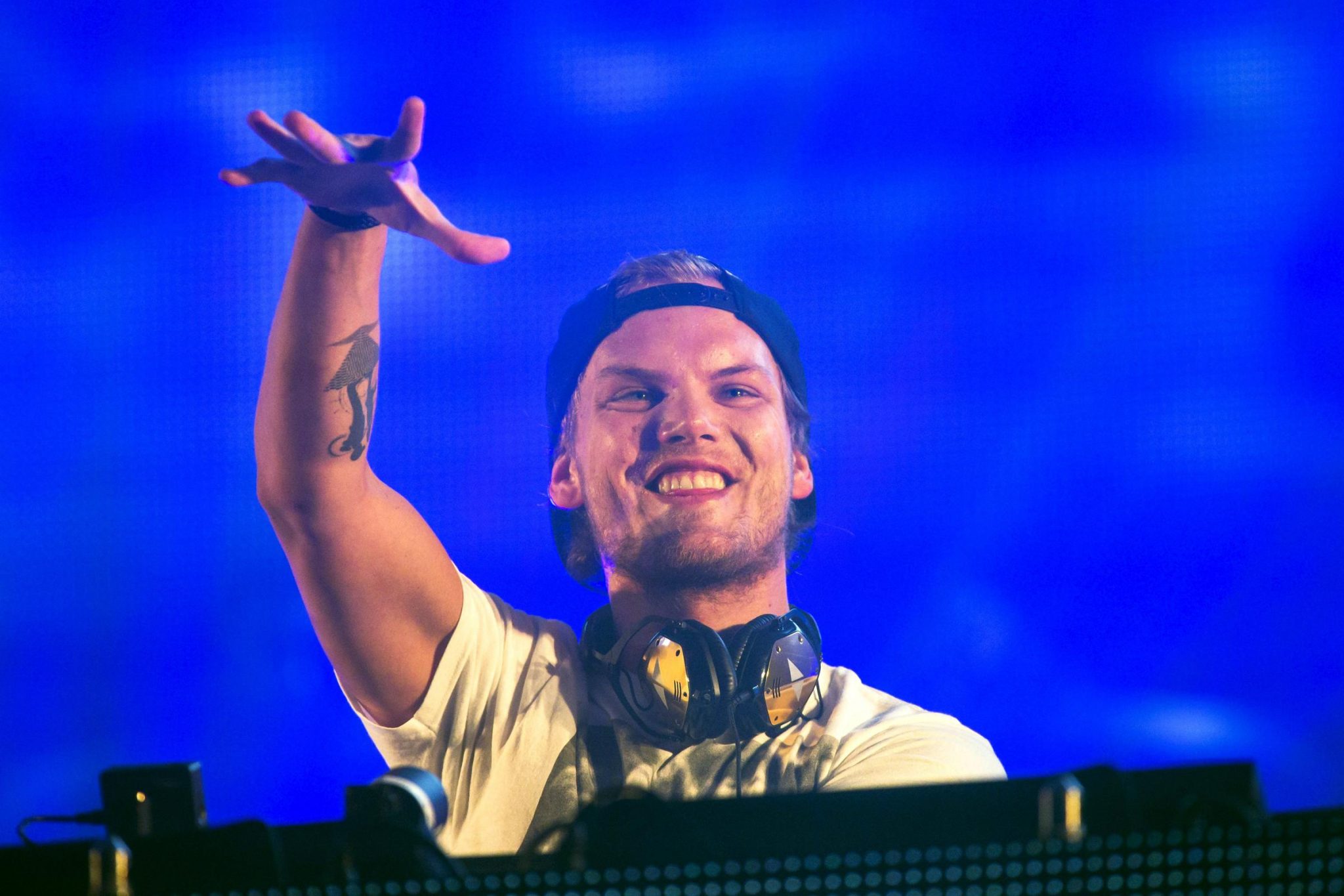 Perhaps one of the greatest Avicii tributes we have ever seen, , avicii without you