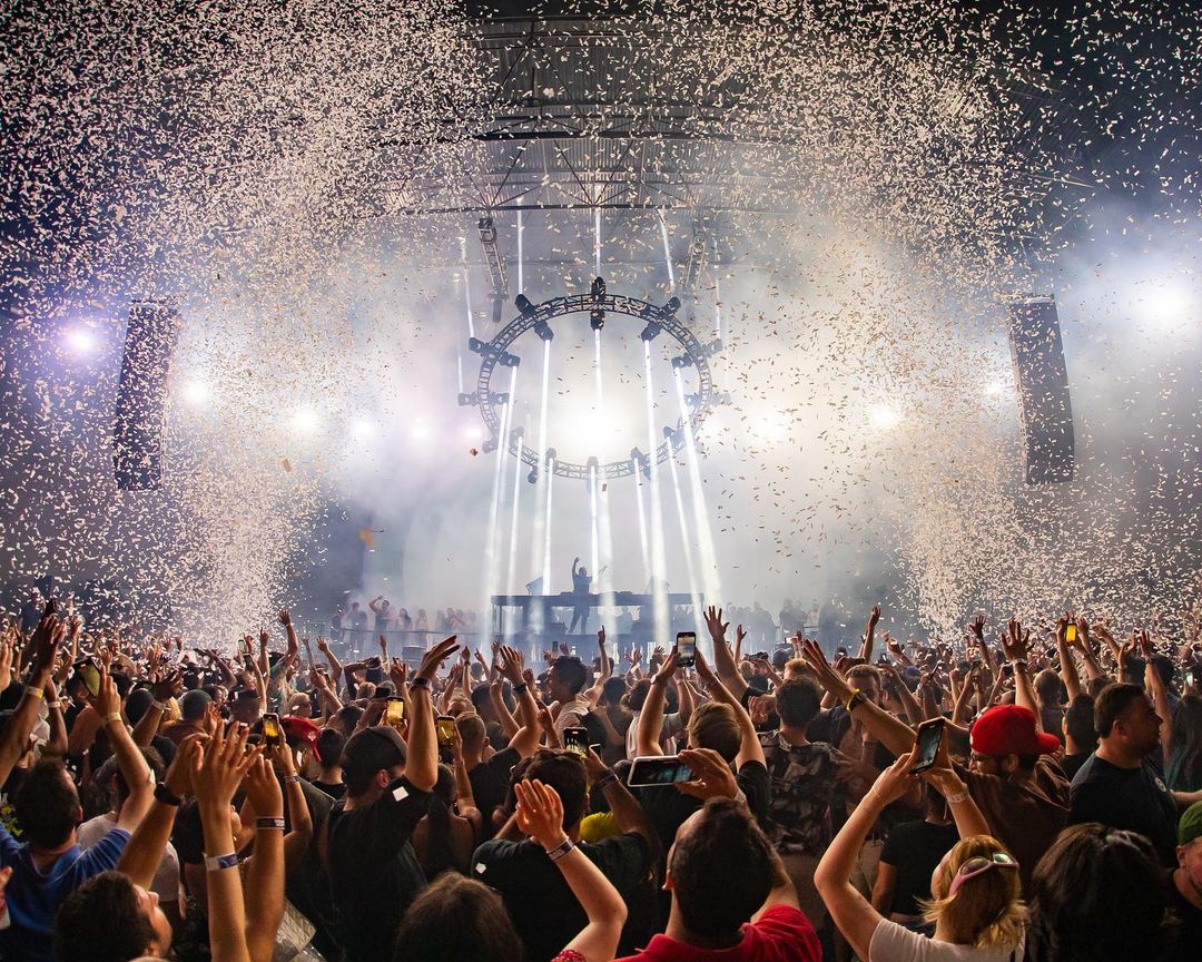 [Event Review] Steve Angello Celebrates 20 Years of SIZE Records with Epic  Performance at Brooklyn Mirage - EDMTunes